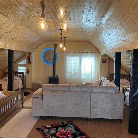 Riza Guest House Puke Ngoại thất bức ảnh