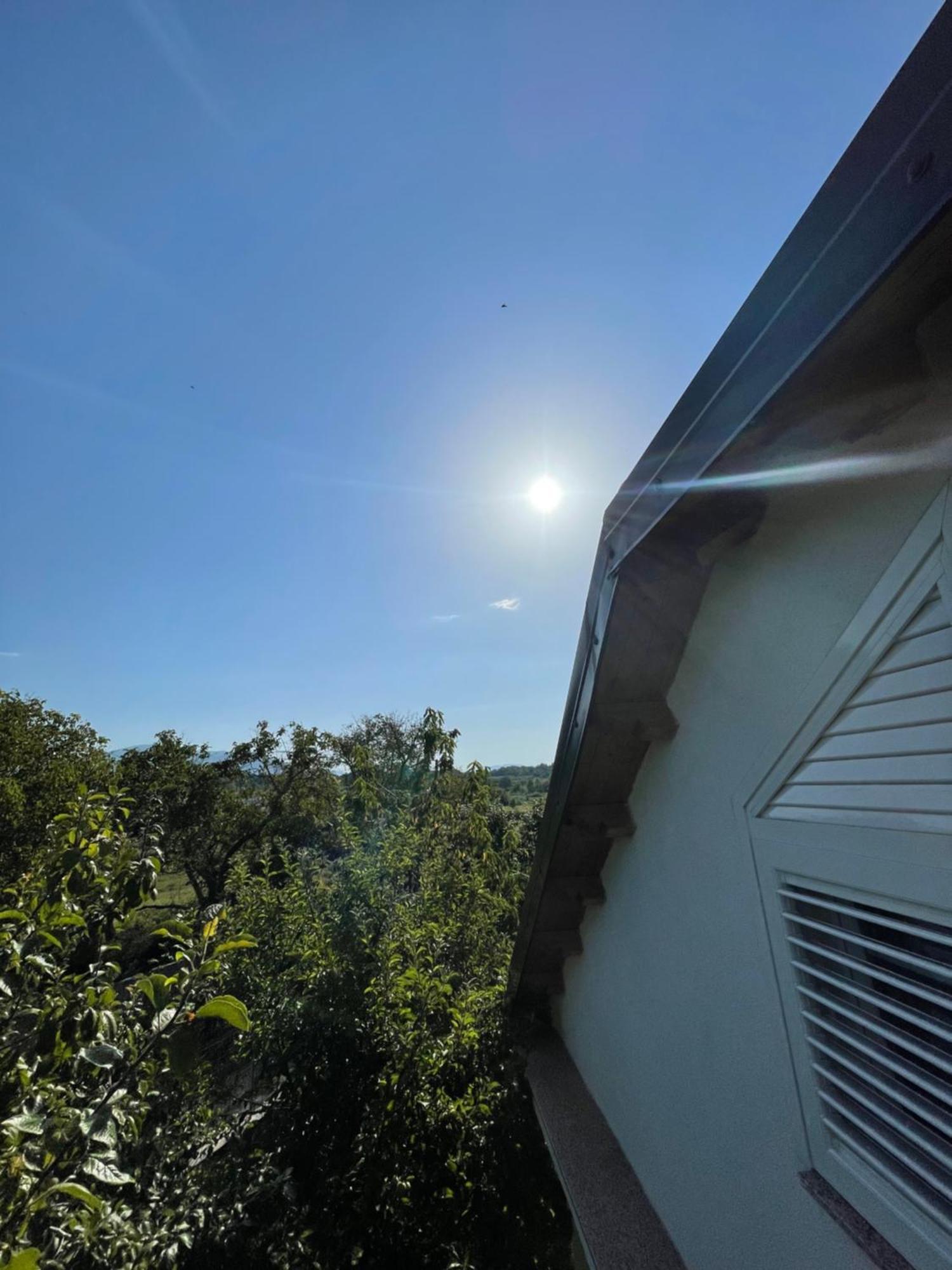 Riza Guest House Puke Ngoại thất bức ảnh