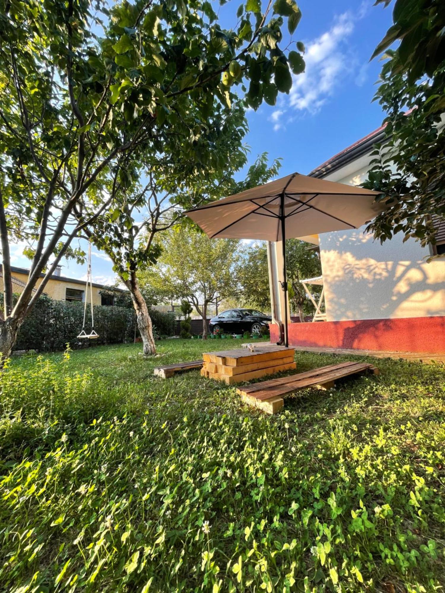 Riza Guest House Puke Ngoại thất bức ảnh